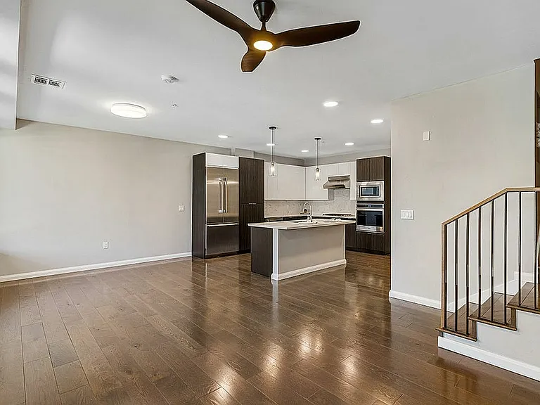Sugarmont Apartments & Townhomes — Photo 37