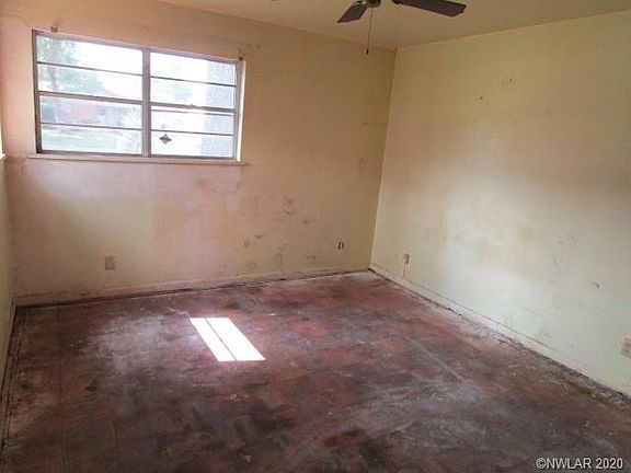 5th image of 613 Meadowdale Pl