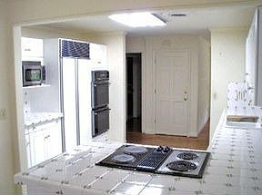 2nd image of 12 Hickory Rd