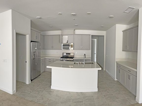 5th image of 7922 Belluno Way