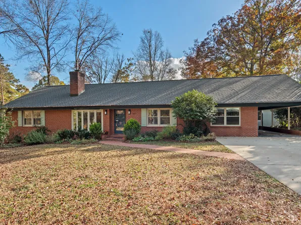1811 Kirkwood Dr, Durham, NC 27705