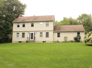 30 Ethan Allen Rd, Litchfield, CT 06759