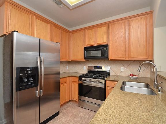 2nd image of 17803 N White Tail Ct