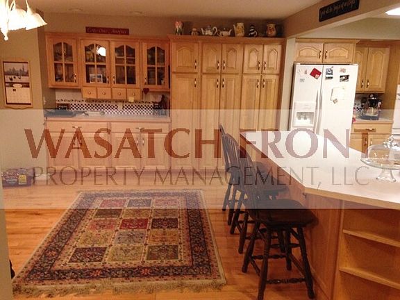 5th image of 1113 S Alton Way