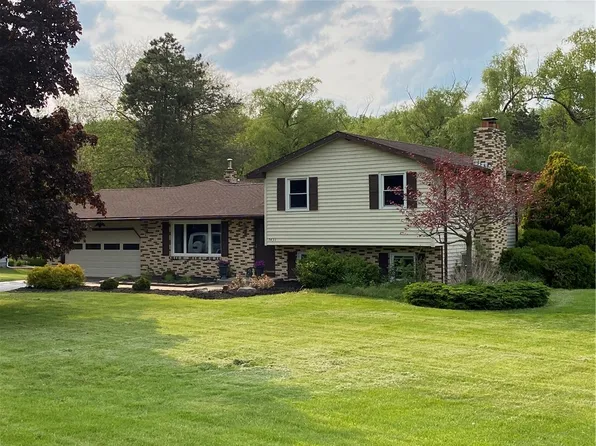 7431 Trillium Trl, Victor, NY 14564