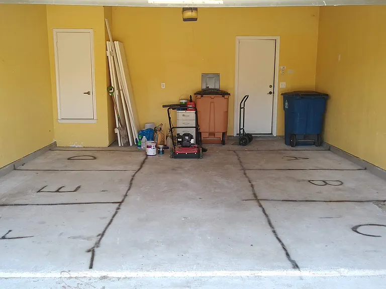 447 S Water Ln — Photo 9