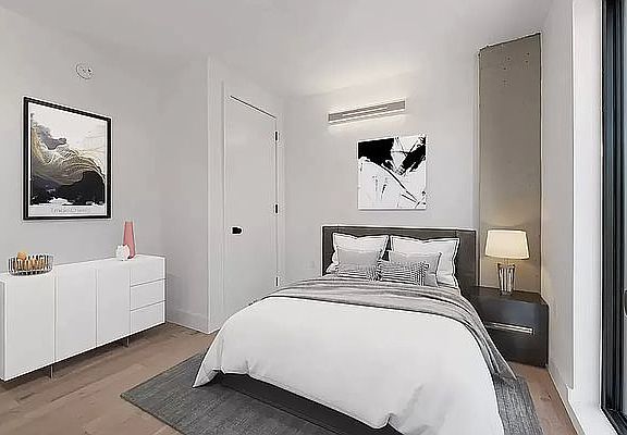3rd image of 60 W 125th St #300
