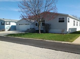 153 Scarlet Dr, Manteno, IL 60950