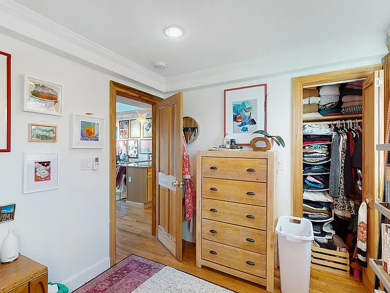 51 Hemenway St #6 — Photo 12