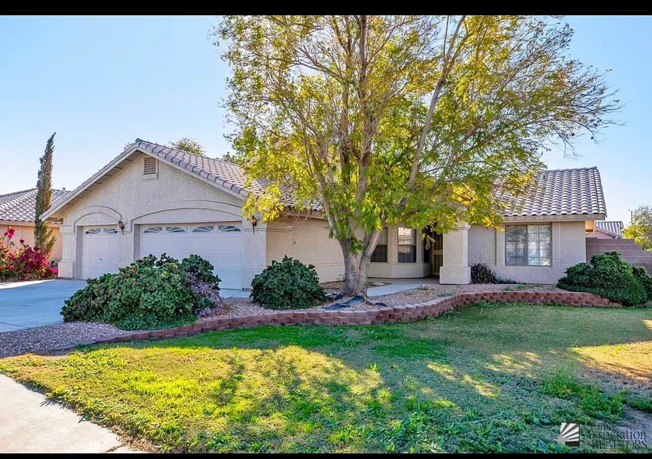 3 bed, 1519 sqft, $2,000 — Photo 1