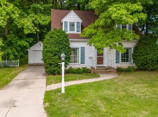 28 S Cherry Ct, Appleton, WI 54915