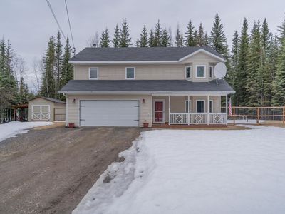 2316 Blue Sparkle Dr, North Pole, AK, 99705