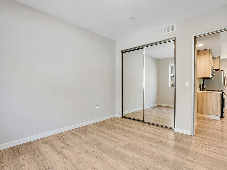 16300 Ventura Blvd #312 — Photo 13