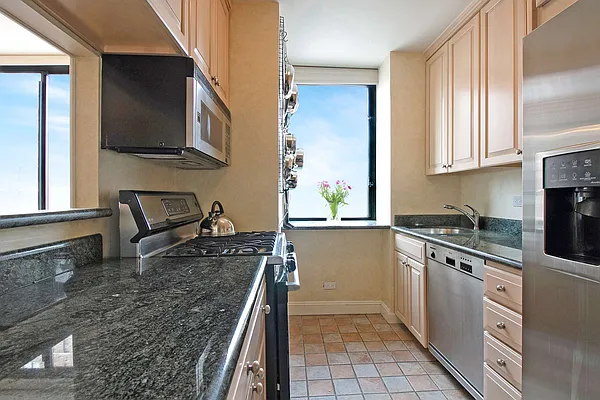Rented by Compass | media 5