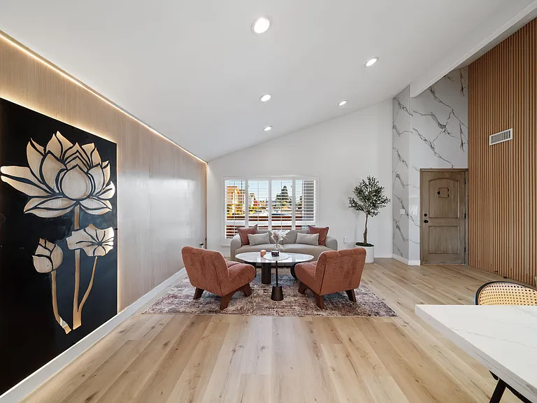 12246 Janet St — Photo 11
