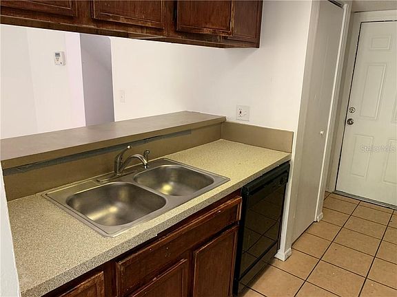 4th image of 5022 Terrace Village Ln