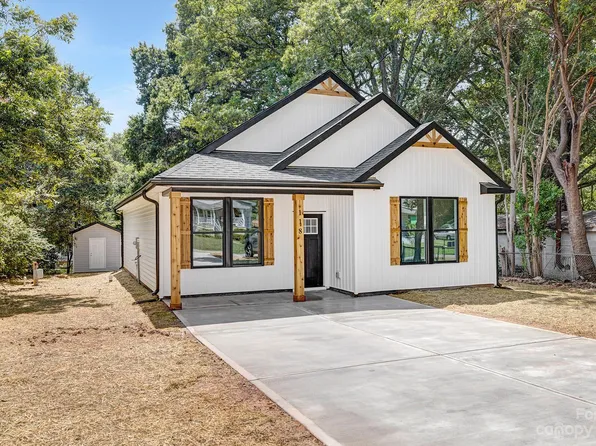 118 E Louisiana Ave, Bessemer City, NC 28016