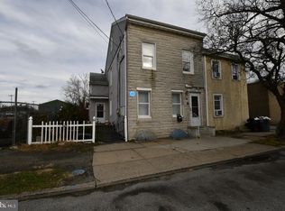 317 Booth St, Chester, PA 19013