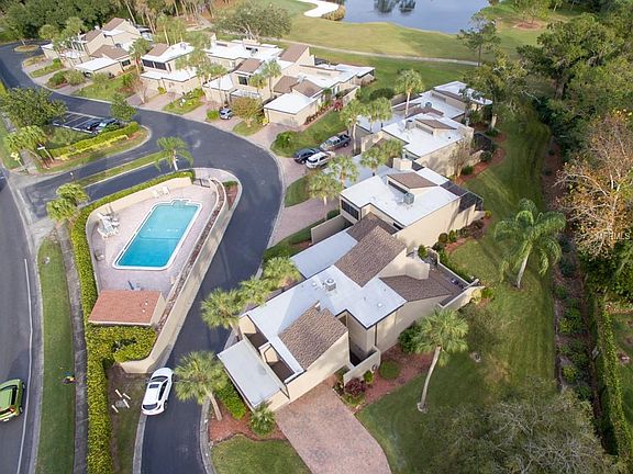 5th image of 4524 Rolling Green Ln