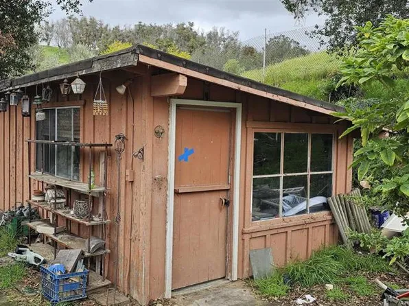 2709 Reche Rd, Fallbrook, CA 92028