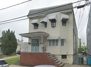 706 Warren St, Harrison, NJ 07029