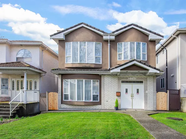 5799 Saint Margarets St, Vancouver, BC V5R 3H6