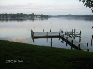 127 Edgewater Dr, Edgewater, MD 21037