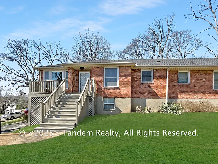5049 Brevity Ln #5049 — Photo 1