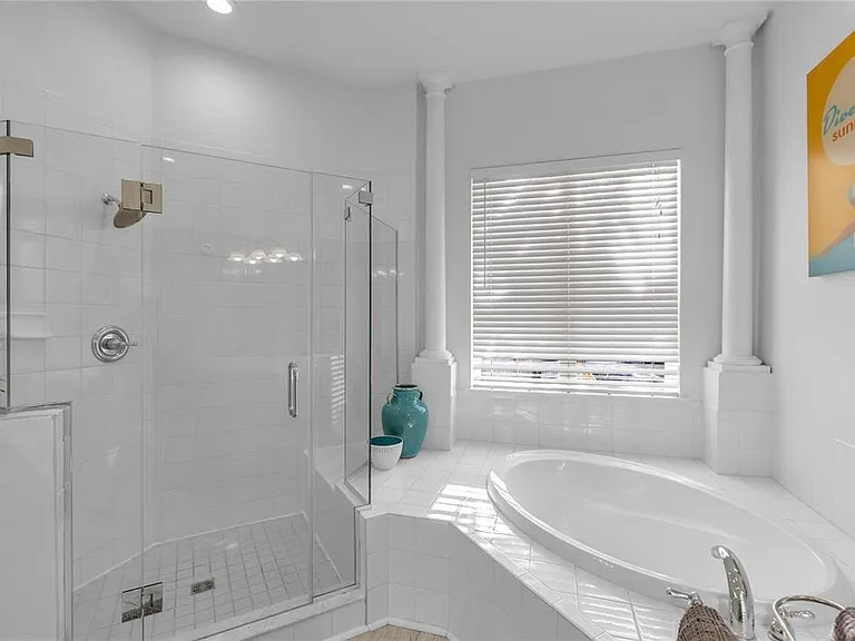 5469 46th Ct W — Photo 20