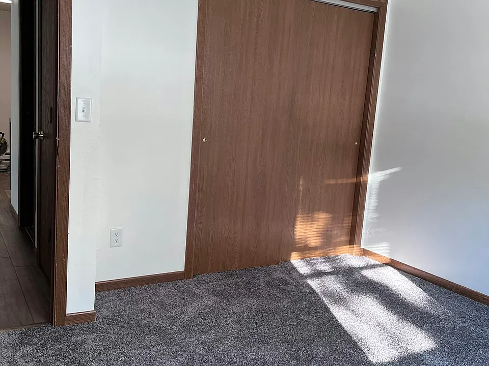 Bedroom 1 (11x14)