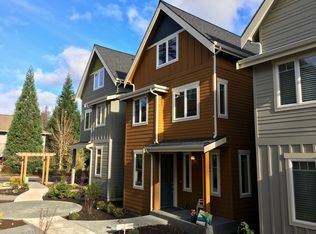 694 Wintersweet Rd NE, Bainbridge Island, WA 98110