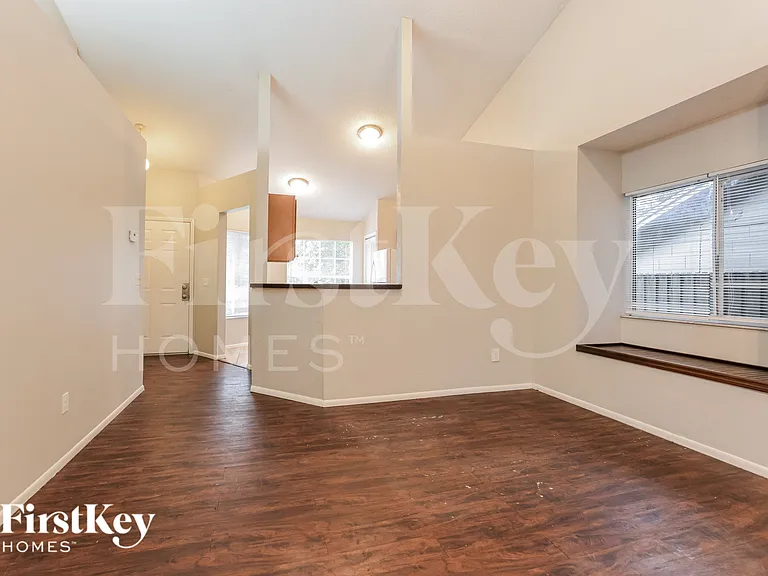 3428 Westland Dr — Photo 3