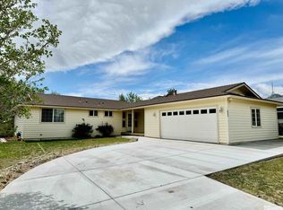 867 Coloma Dr, Carson City, NV 89705