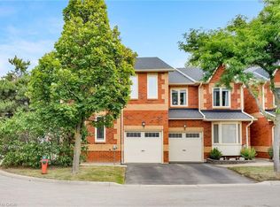 2006 Glenada Cres #7, Oakville, ON L6H 5R9