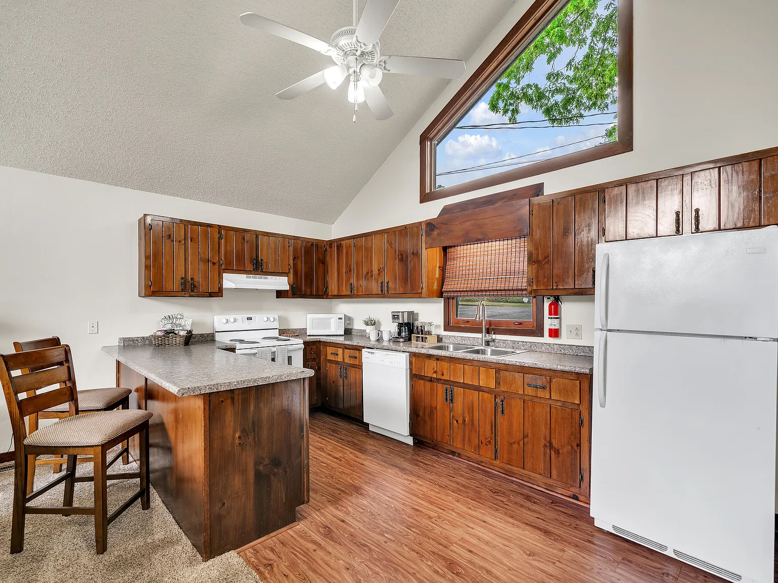 Water Tower Villa Cir, Ellijay — Photo 2