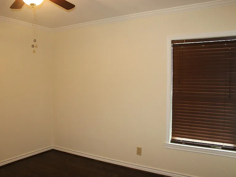 1237 Centerville Rd — Photo 6