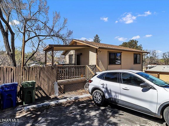 4th image of 609 E Goodwin St