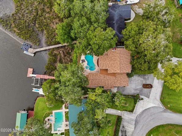 1722 HAMMOCK Circle W, Jacksonville, FL 32225