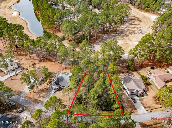 2072 Royal Pines Drive, New Bern, NC 28560