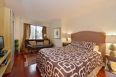 Rented by Level Group