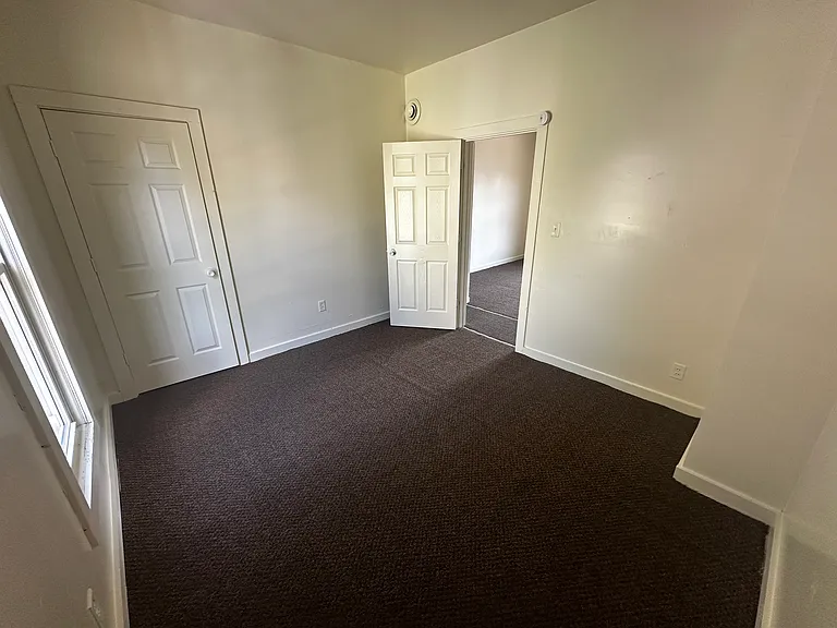 1700 Winslow St #2 — Photo 8