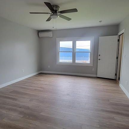 2nd image of 183 Lowell St