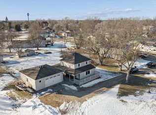 8780 Moorhouse Ave, Clear Lake, MN 55319
