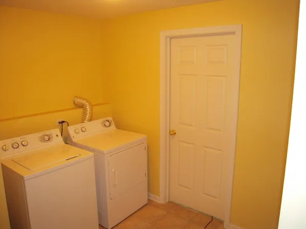269 Evergreen Cir, Gilberts, IL 60136