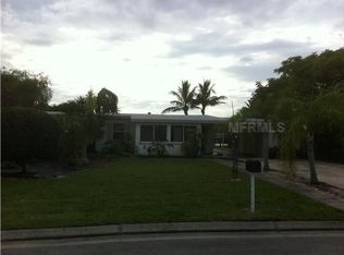 147 NE Poinsettia Ne Cir, Port Charlotte, FL 33952