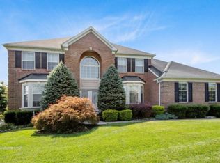 7 Shinnecock Hills Dr, Ocean, NJ 07712