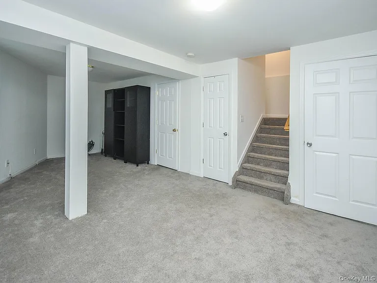 49 Ashwood Rd #A — Photo 16