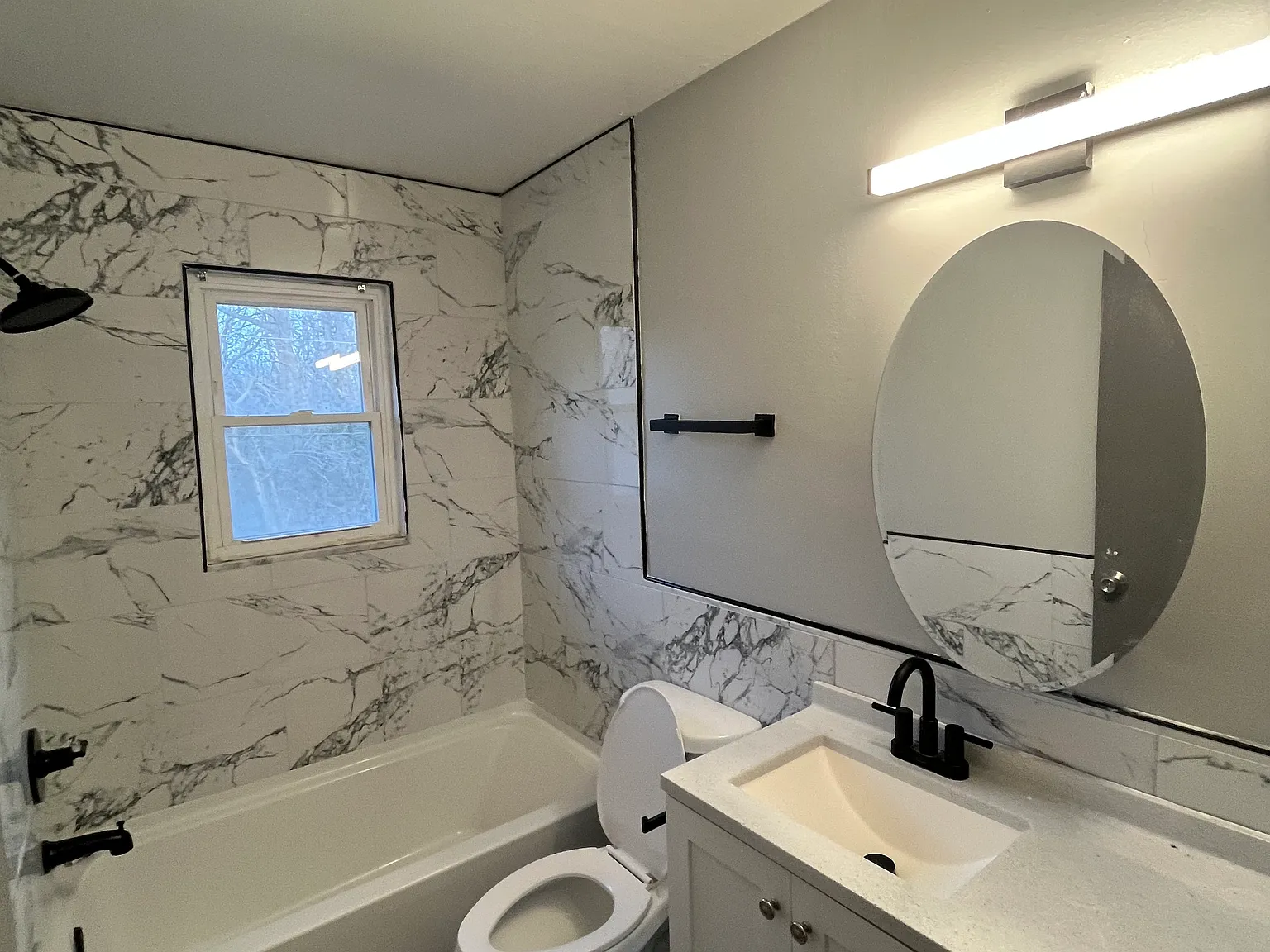 2 bed, 1.5 bath, 1250 sqft, $1,275 — Photo 2
