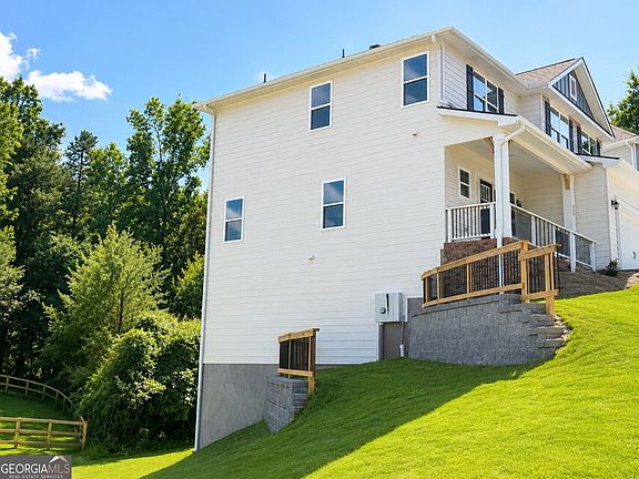 3rd image of 668 Bald Ridge Cir