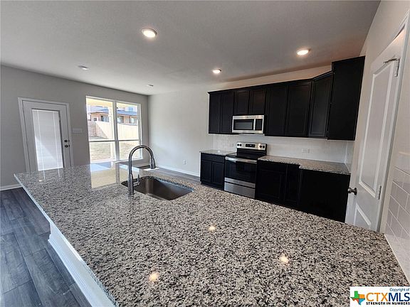 3rd image of 10007 Kensley Rose Dr